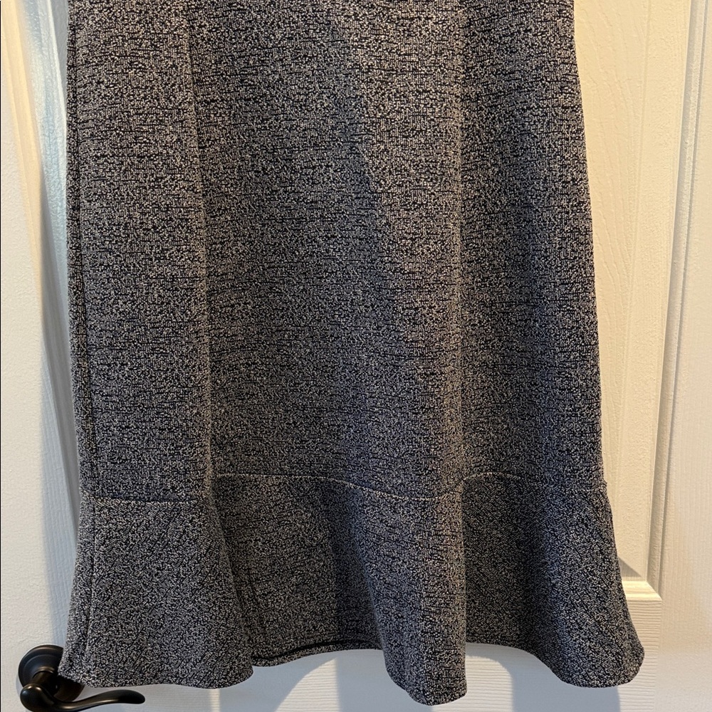 WHBM Sleeveless Heathered Gray Fit-and-Flare Dress Women’s Size 6 NWT - Picture 7 of 11
